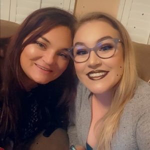 Meet your Posher, Cori